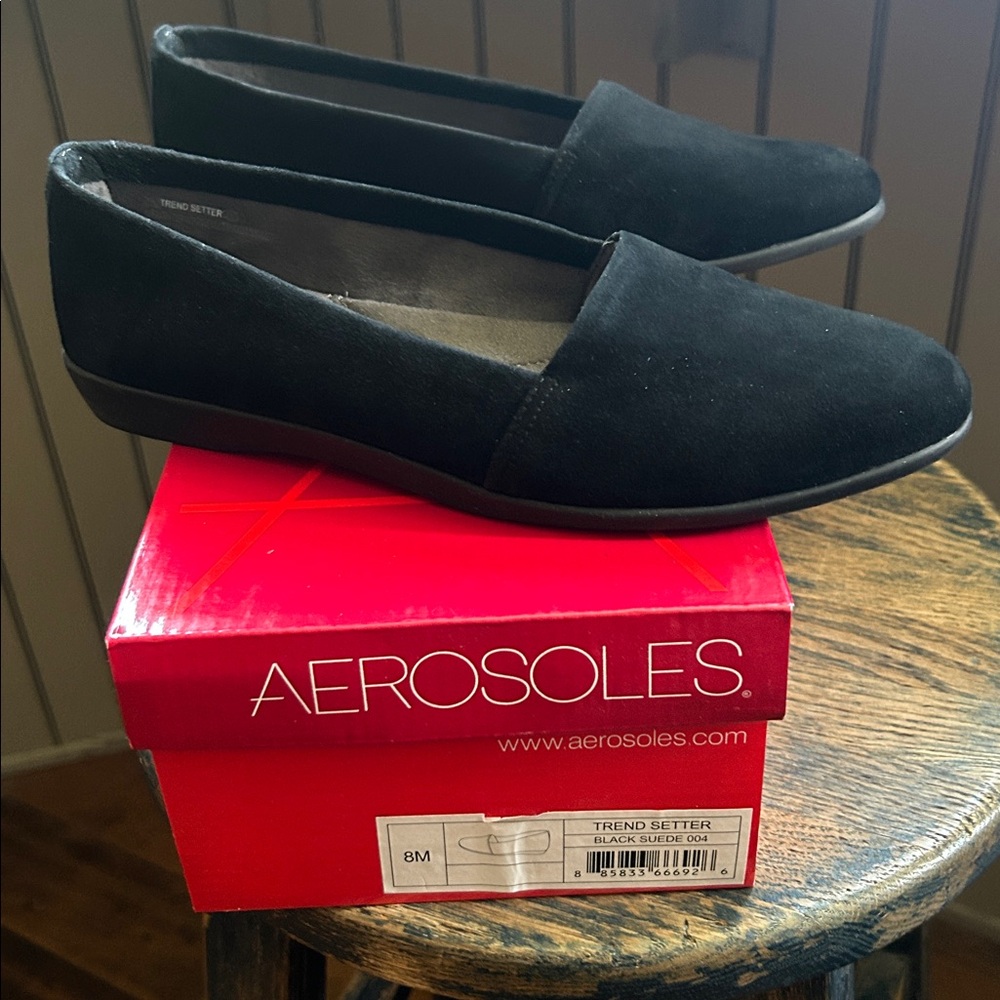 AEROSOLES Black Suede Trend Setter Loafers New Never Worn 8M